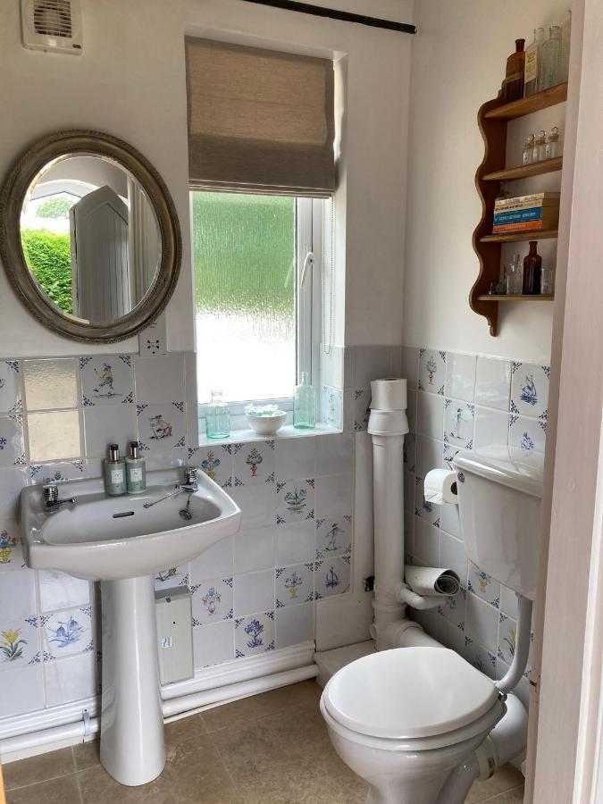 Hunters Moon B&B Tidworth Esterno foto