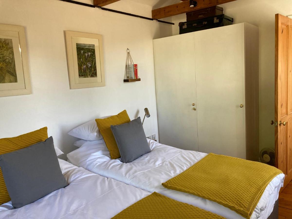 Hunters Moon B&B Tidworth Esterno foto