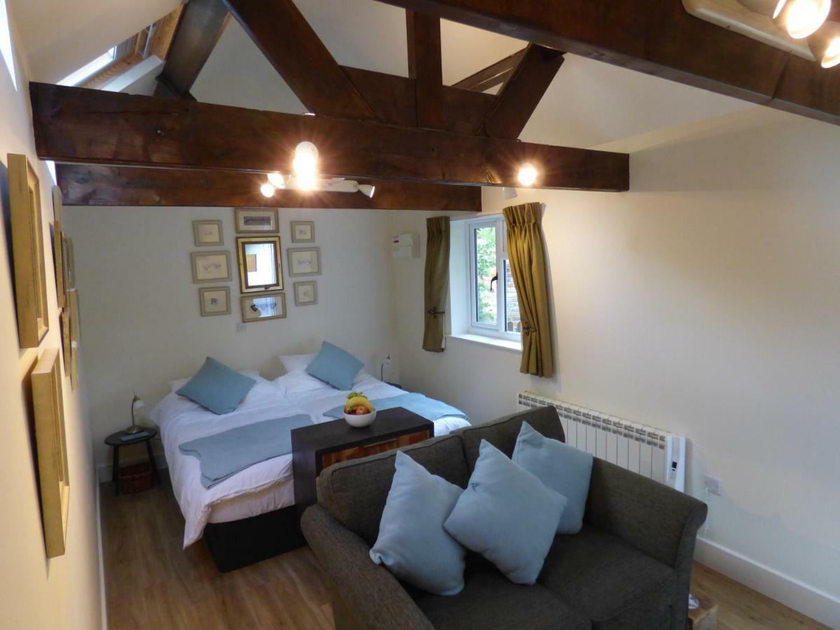 Hunters Moon B&B Tidworth Esterno foto