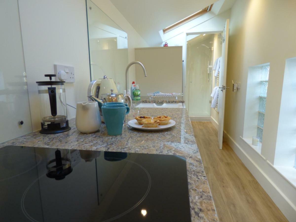 Hunters Moon B&B Tidworth Esterno foto